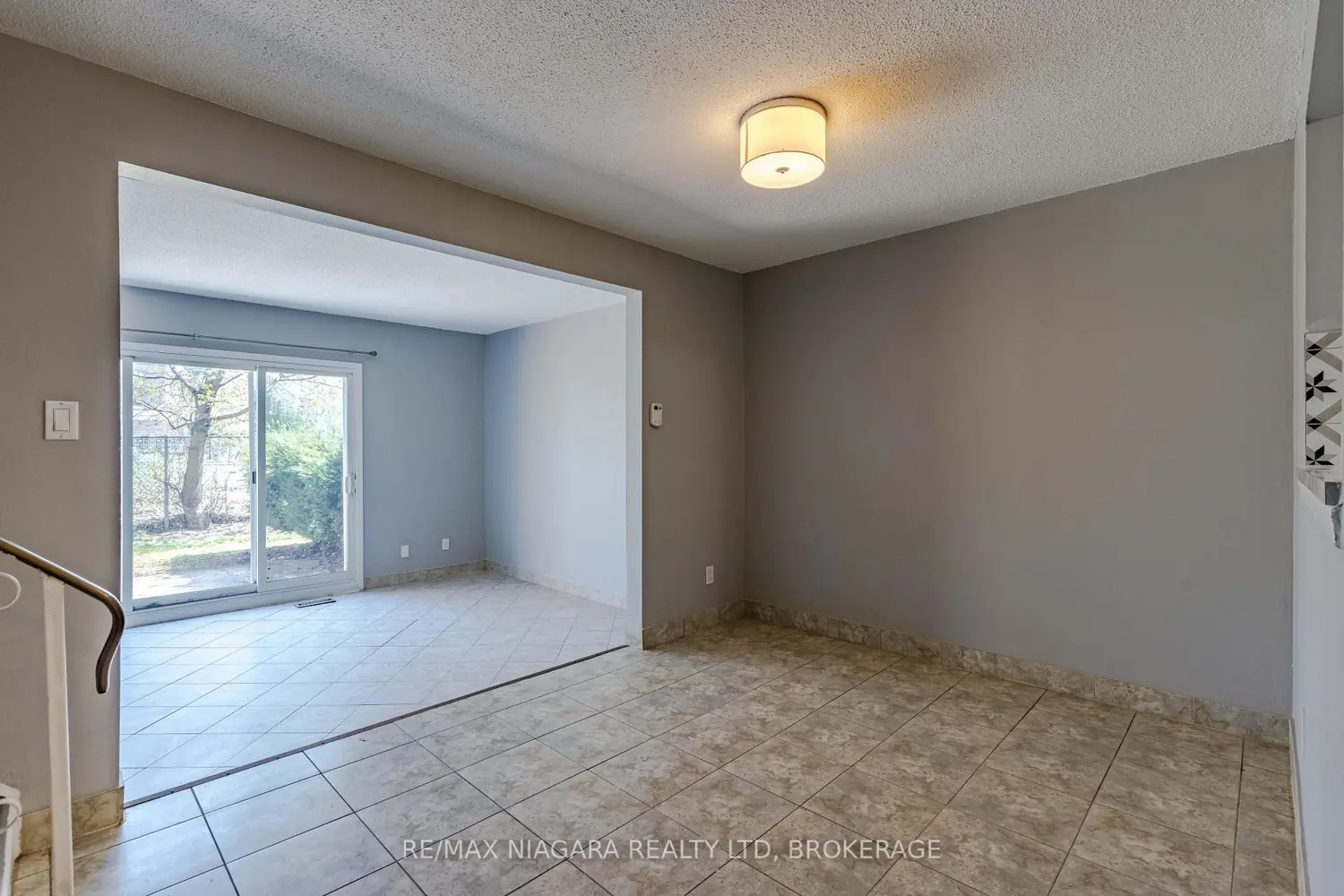 Additional image 4 of 6767 Thorold Stone Road 88