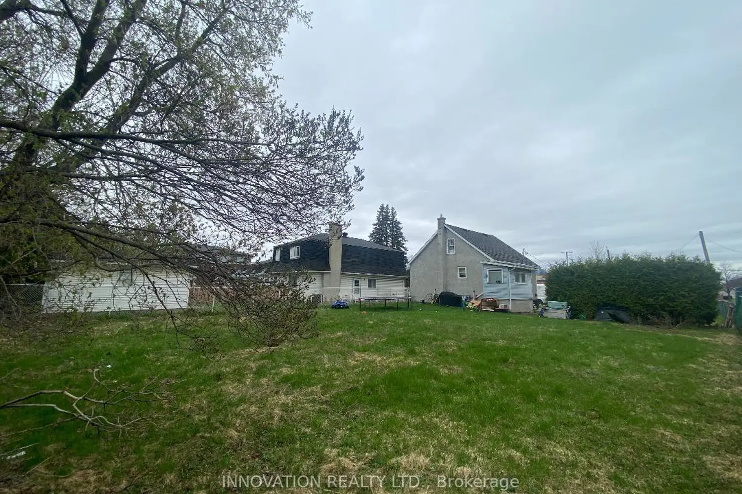 1146 Gabriel Street photo 5