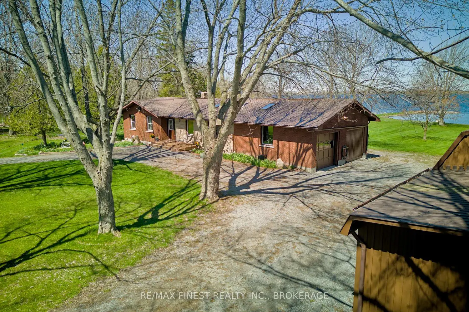 Additional image 15 of 10930 Front Road