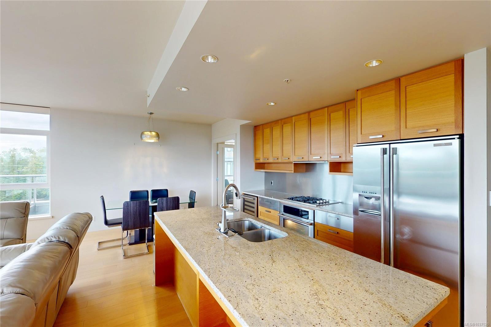 Additional image 3 of PH2-365 Waterfront Crescent, Victoria, BC, V8T 0A6