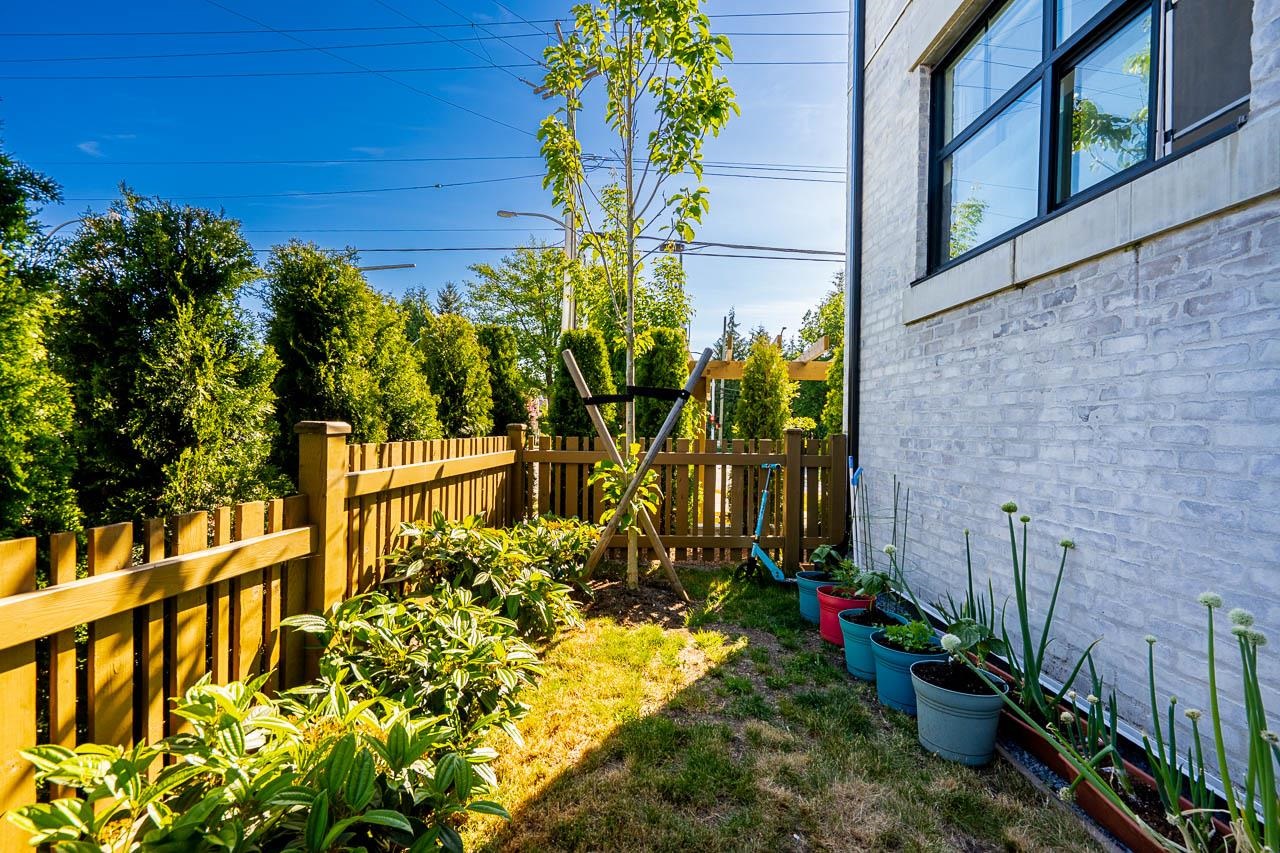 Additional image 3 of 104-3315 148 Street, Surrey, BC, V4P 0H5