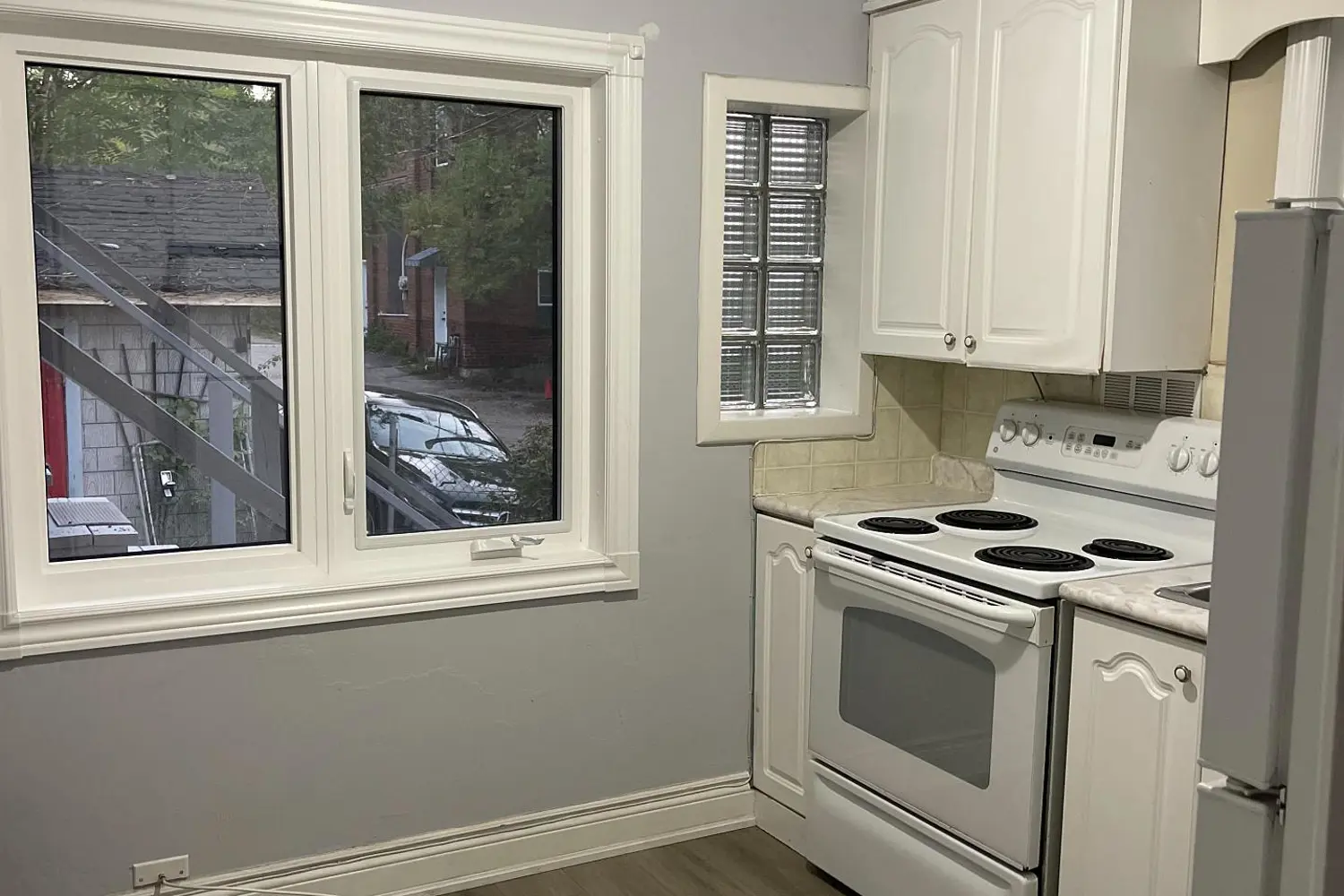 Additional image 4 of 435 Aberdeen Avenue