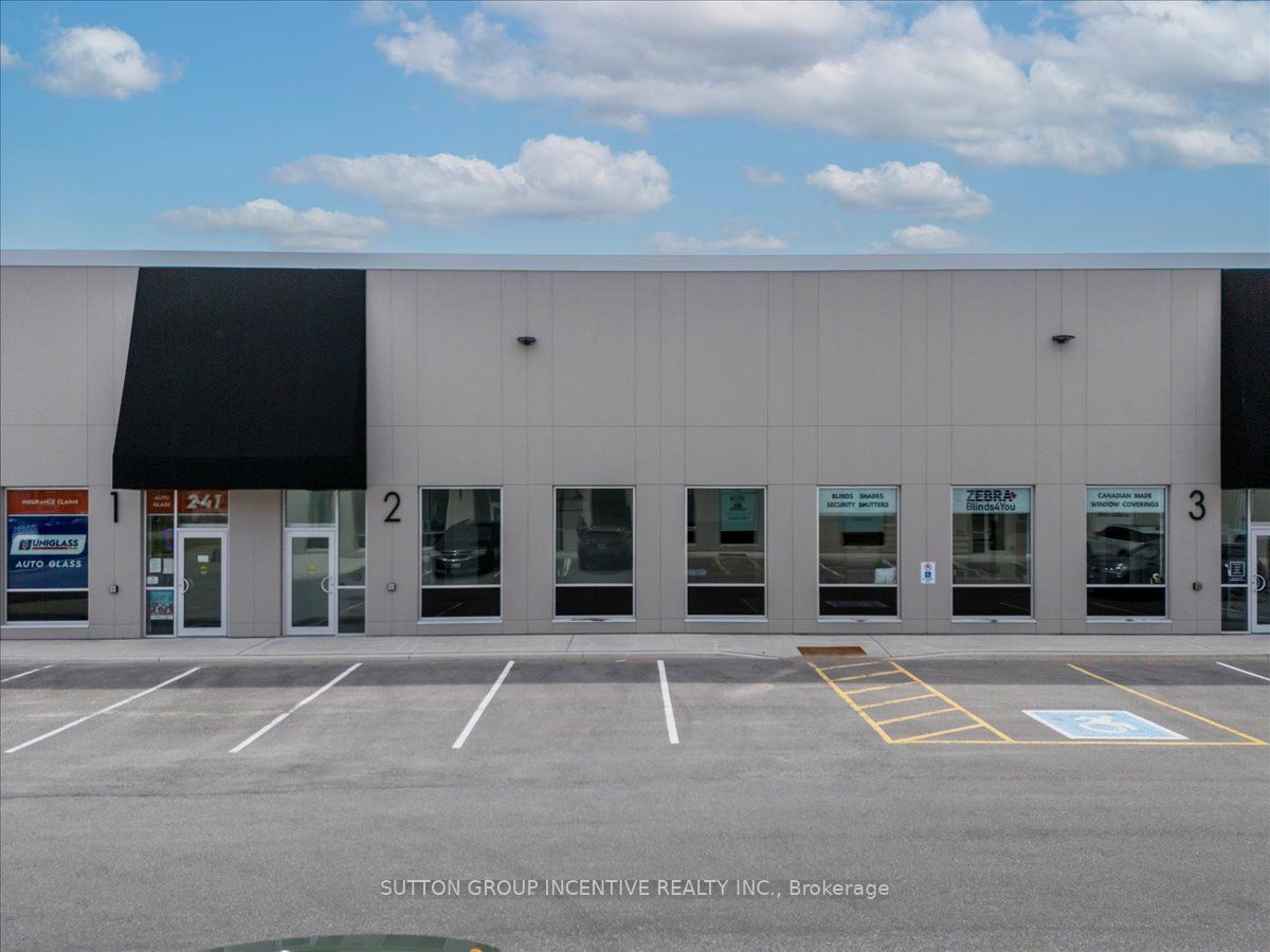 2-241 King Street, Barrie, ON, L4N 6B5