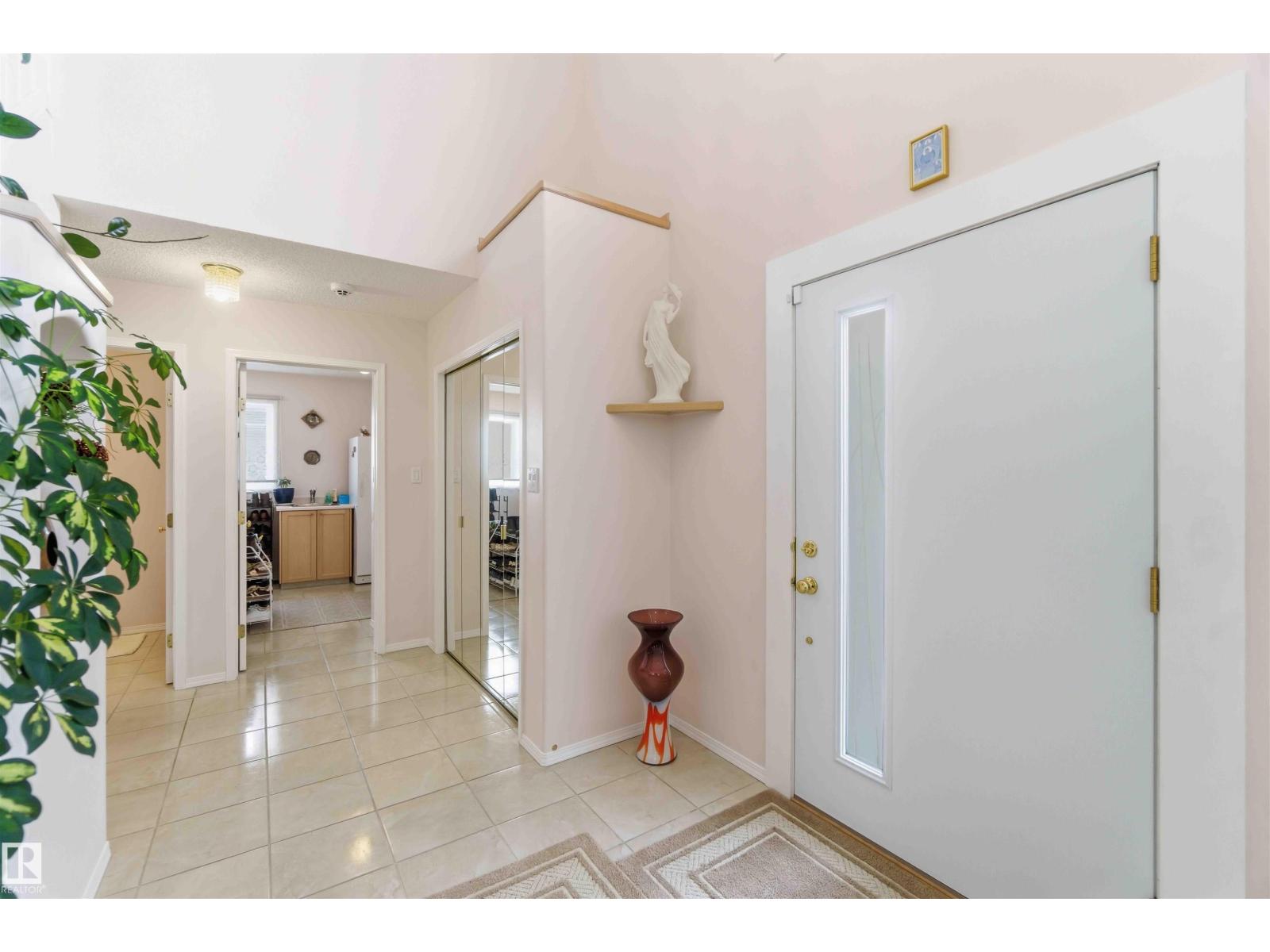 #1 Colonial Close, Beaumont, AB, T4X1M2 photo 3