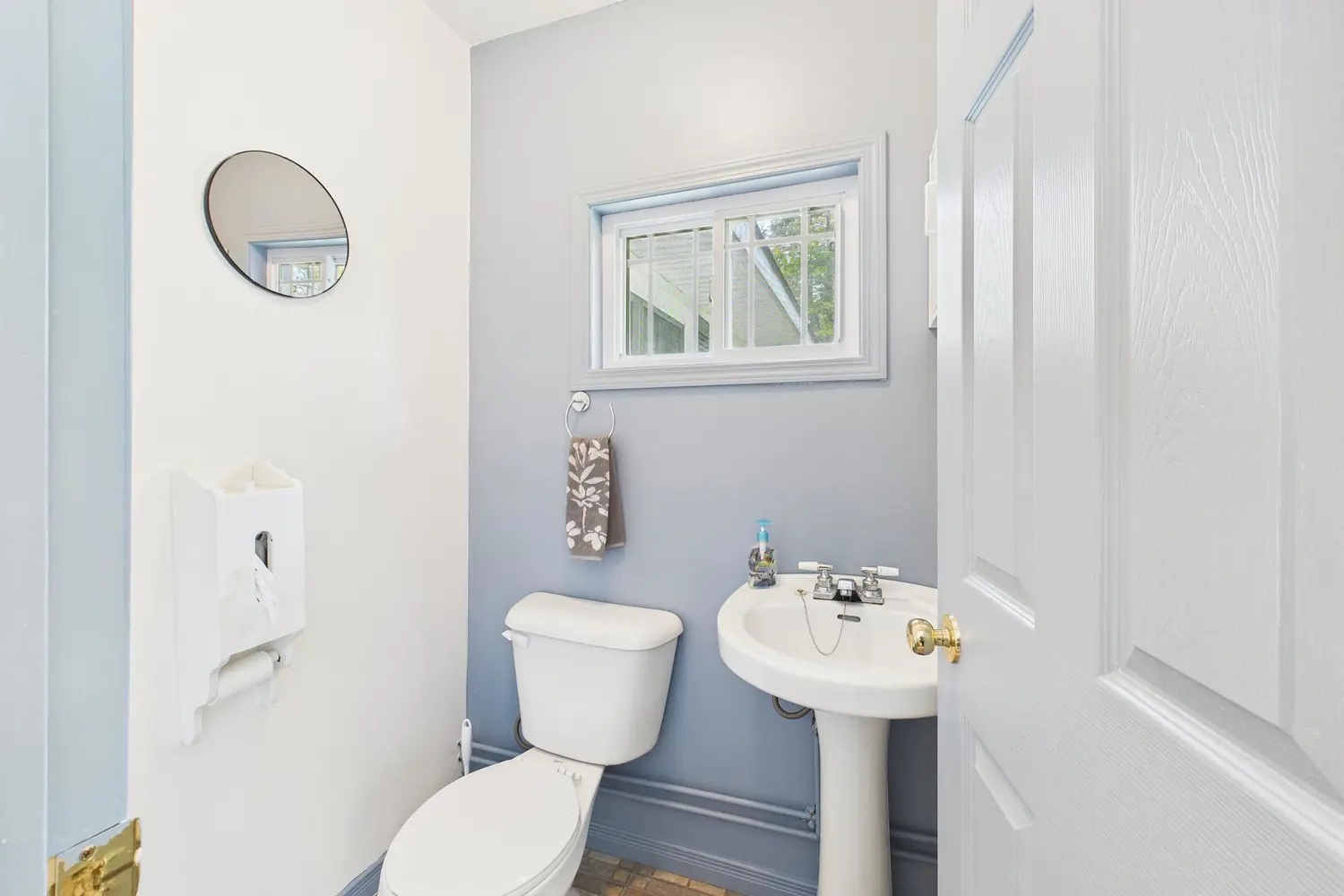 702 Yosacha Place photo 5