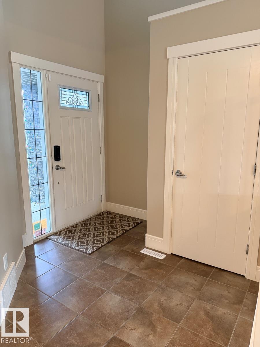 Additional image 5 of 648 178 Street SW, Edmonton, AB, T6W2L6