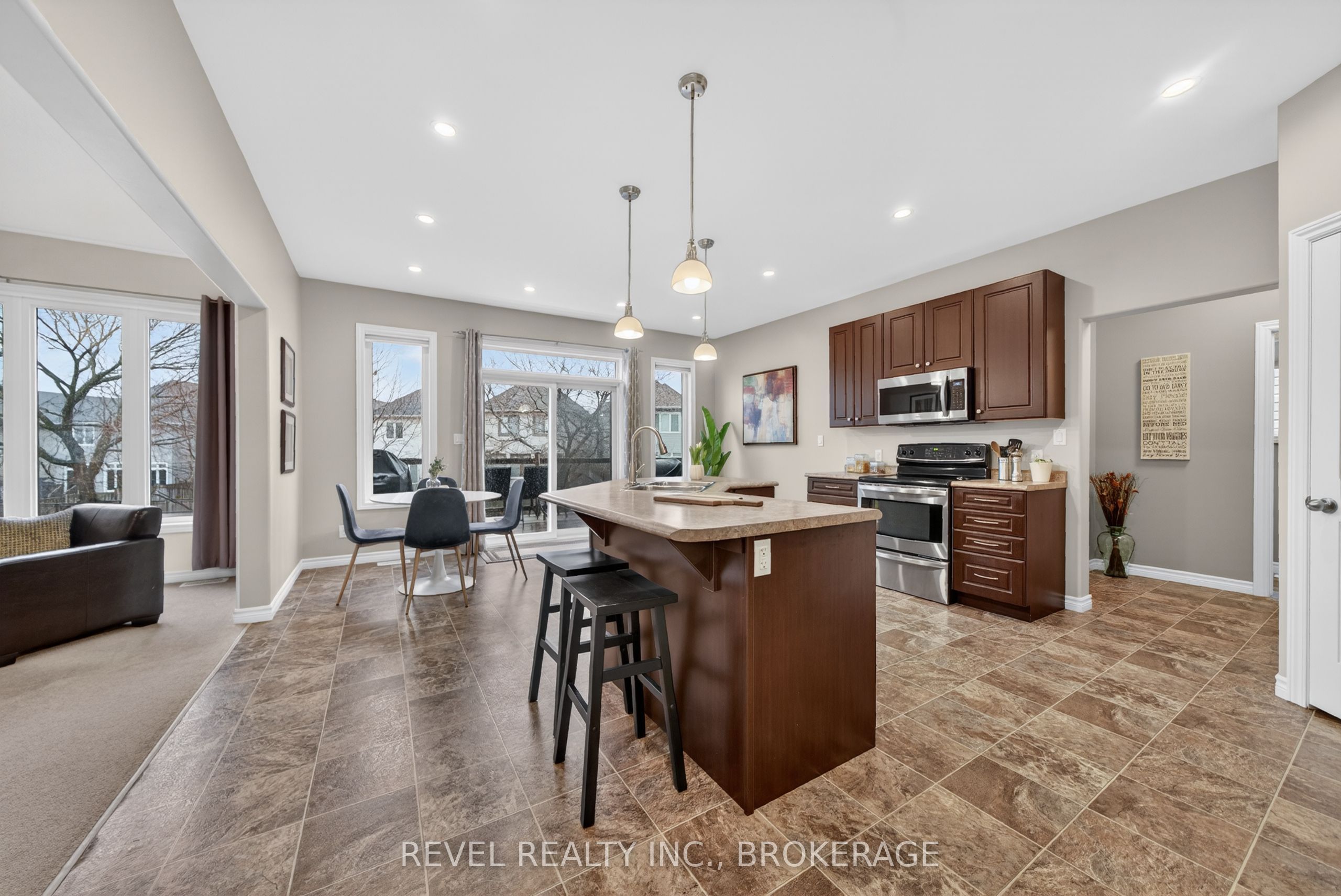 Additional image 6 of 1557 Providence Crescent, Kingston, ON, K7P 0H9