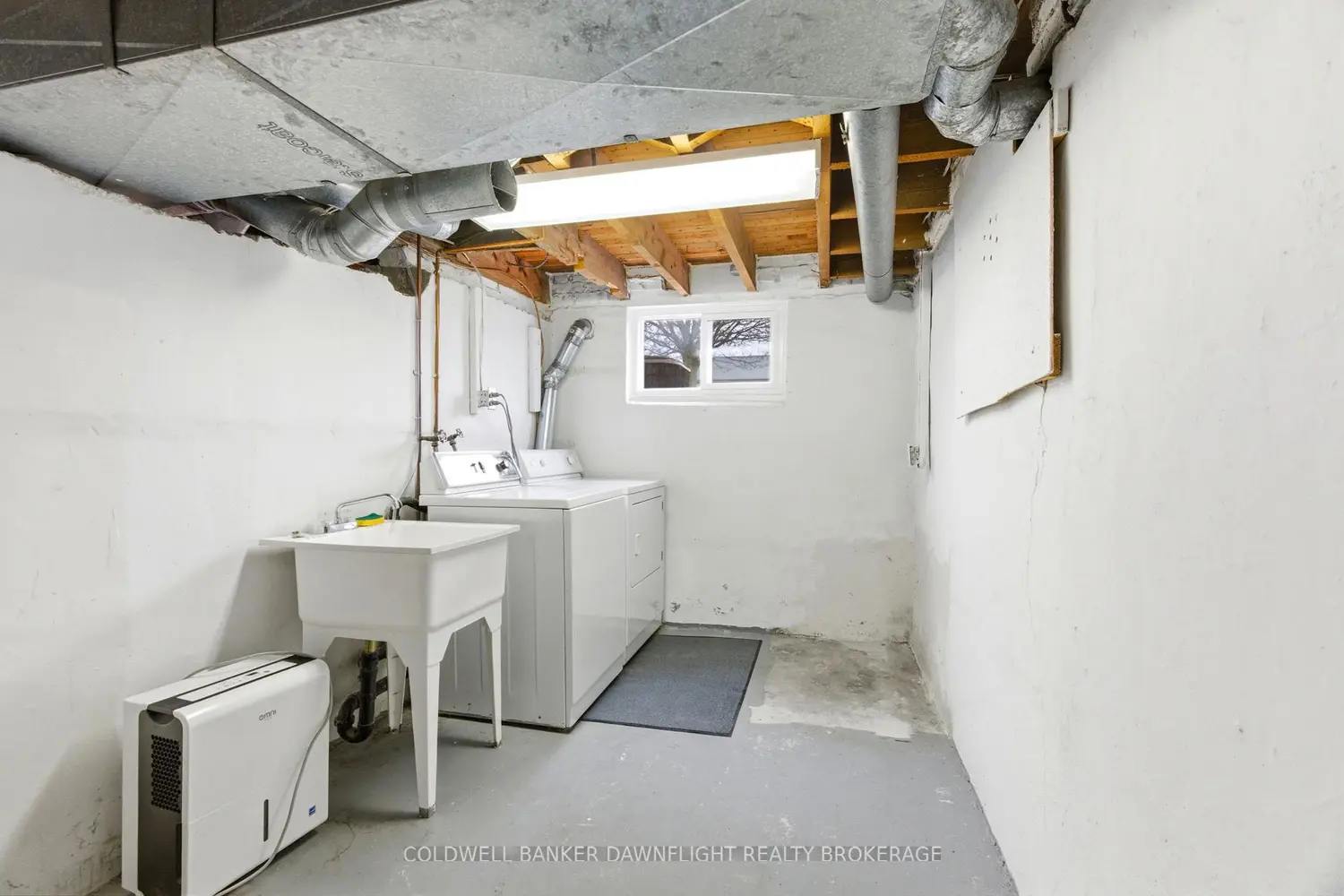 Additional image 13 of 484 Carling Street