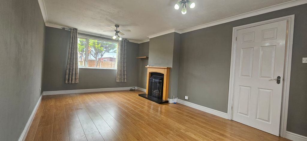 2 bed terraced house to rentCastlerigg Drive, Carlisle, Cumbria CA2
