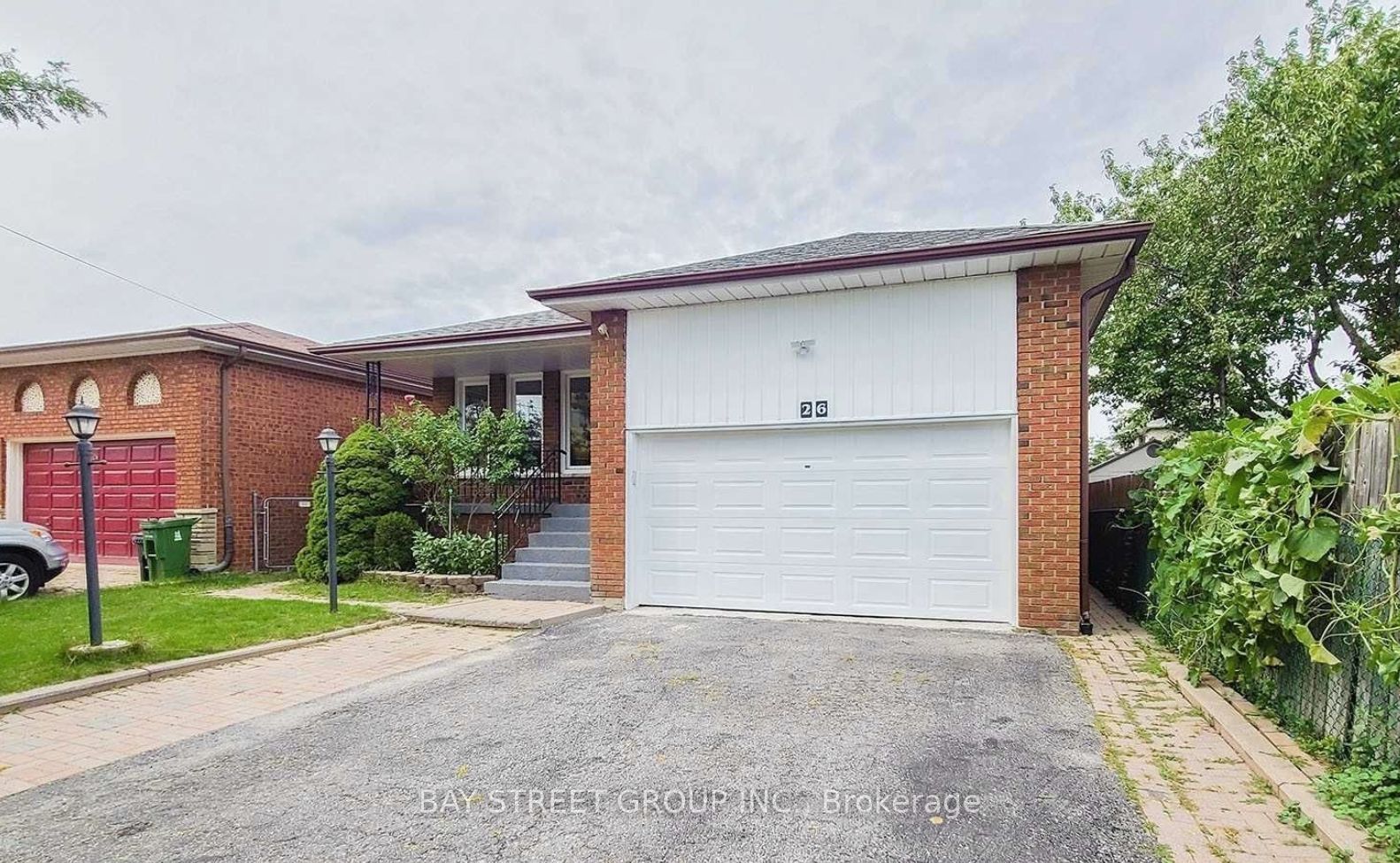 Lower-26 Glendinning Avenue, Toronto, ON, M1W 3G2