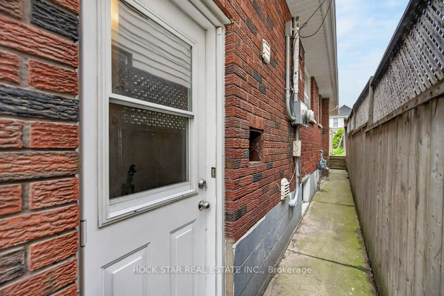 Additional image 15 of 40 Mayflower Avenue