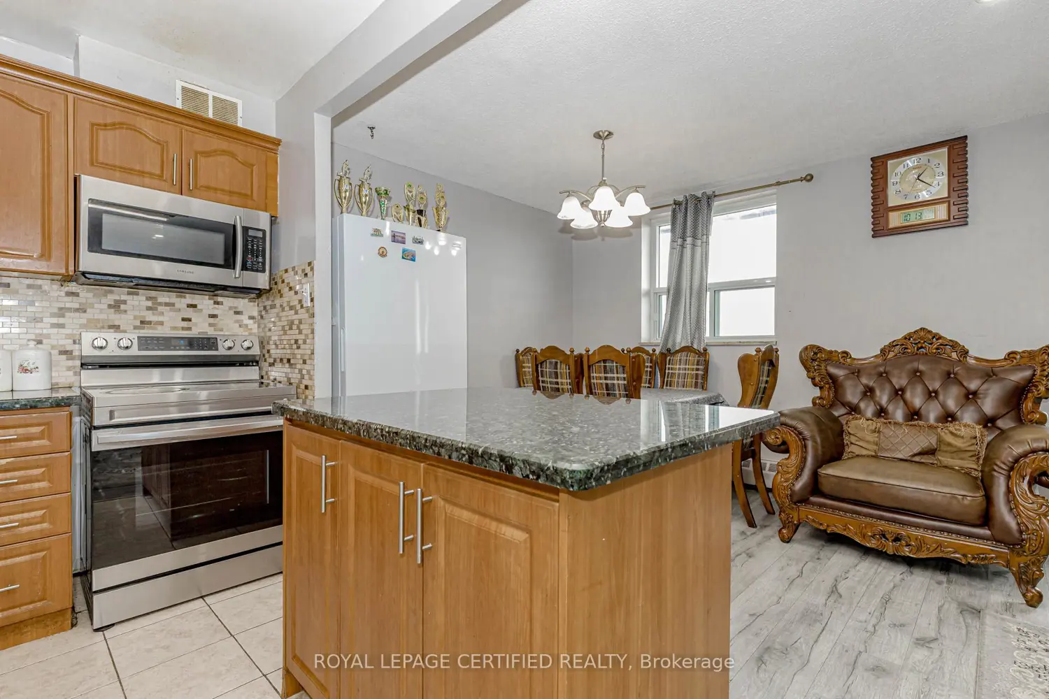 Additional image 9 of 3577 Derry Road 502
