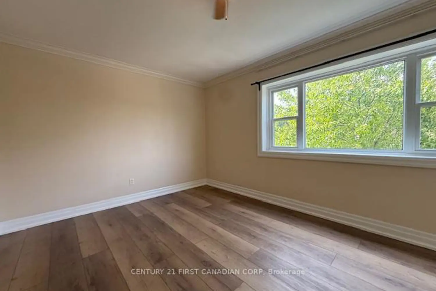 Additional image 14 of 570 William Street 401