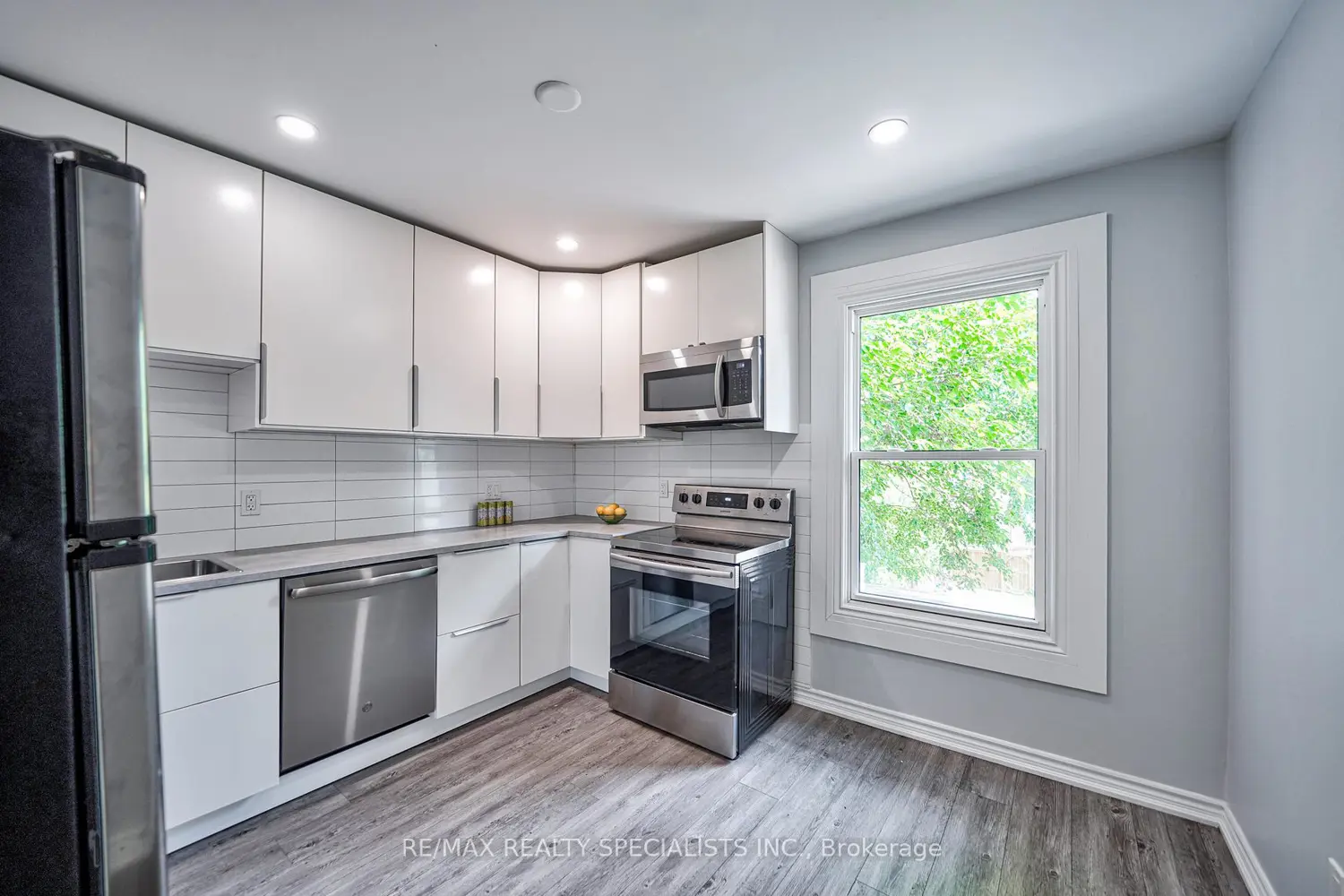Additional image 8 of 108 Victoria Avenue