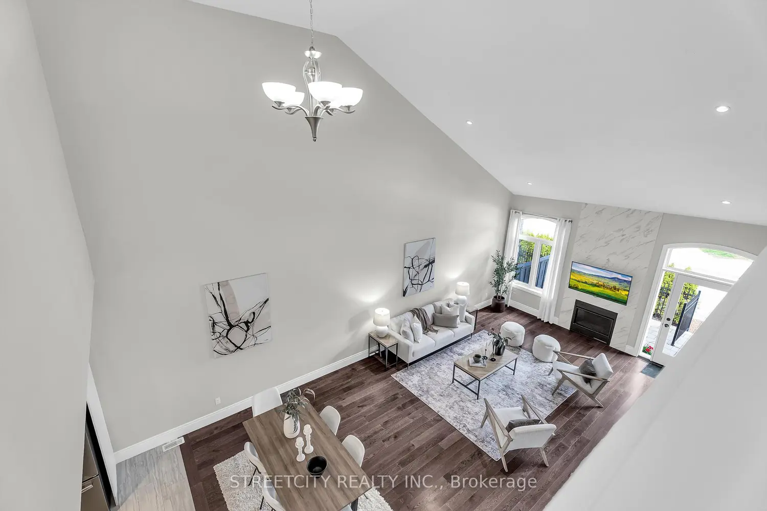Additional image 10 of 2267 Callingham Drive 39