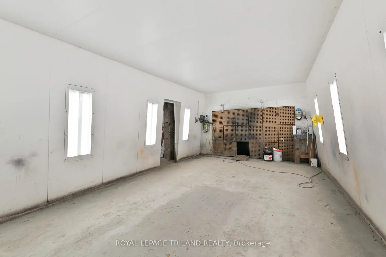 Additional image 12 of 9664 Belmont Road