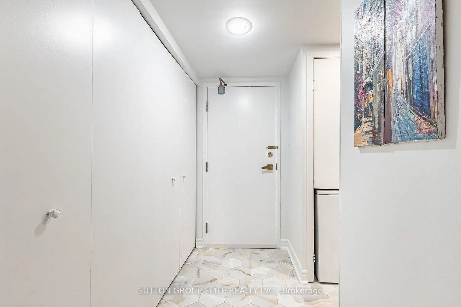 Additional image 4 of 2091 Hurontario Street 307