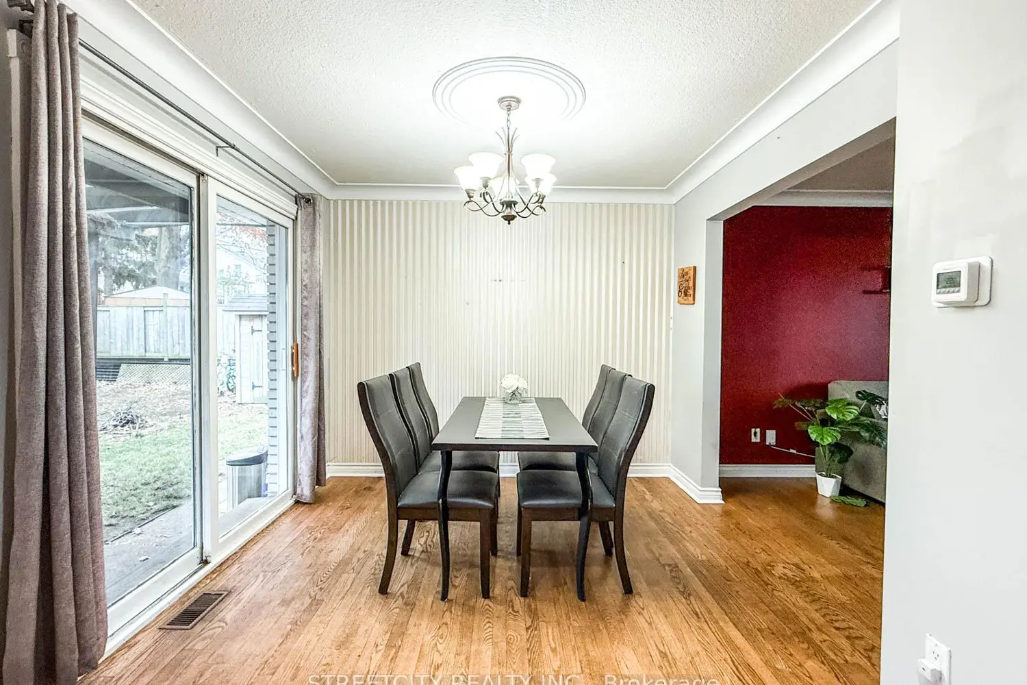 1508 Len Avenue photo 5