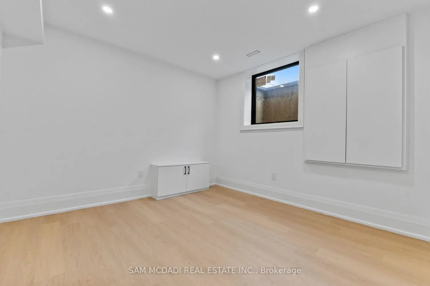 Additional image 10 of 1610 Kenmuir Avenue