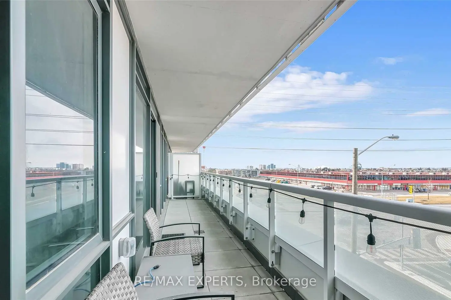 Additional image 18 of 7895 Jane Street 214