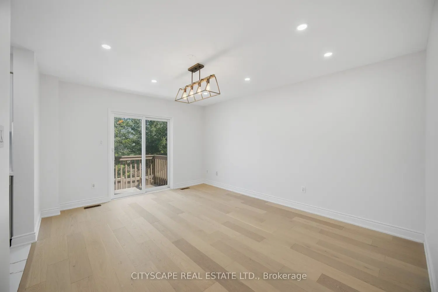 Additional image 8 of 106 Tianalee Crescent