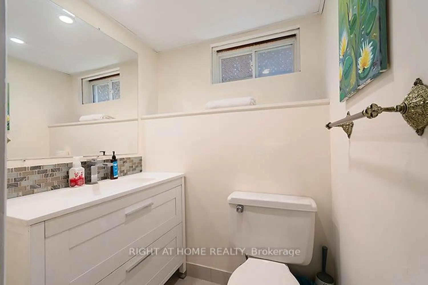 Additional image 15 of 304 Roywood Crescent