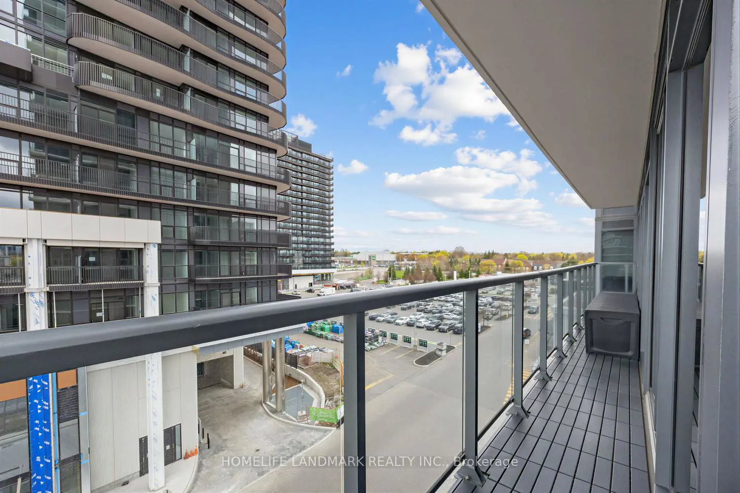Additional image 18 of 72 Esther Shiner Boulevard 606