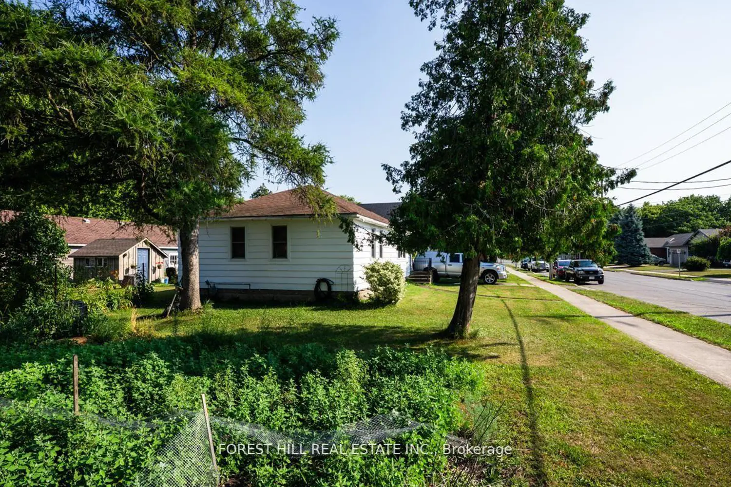 610 Tamarac Street photo 4