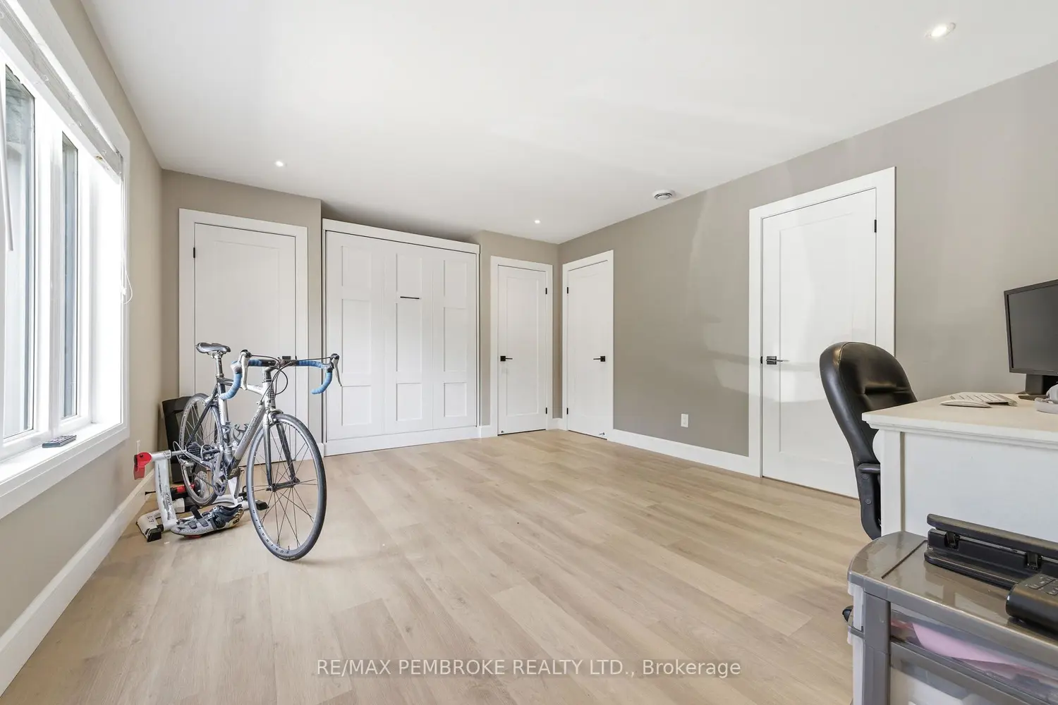 Additional image 9 of 41948A Combermere Road