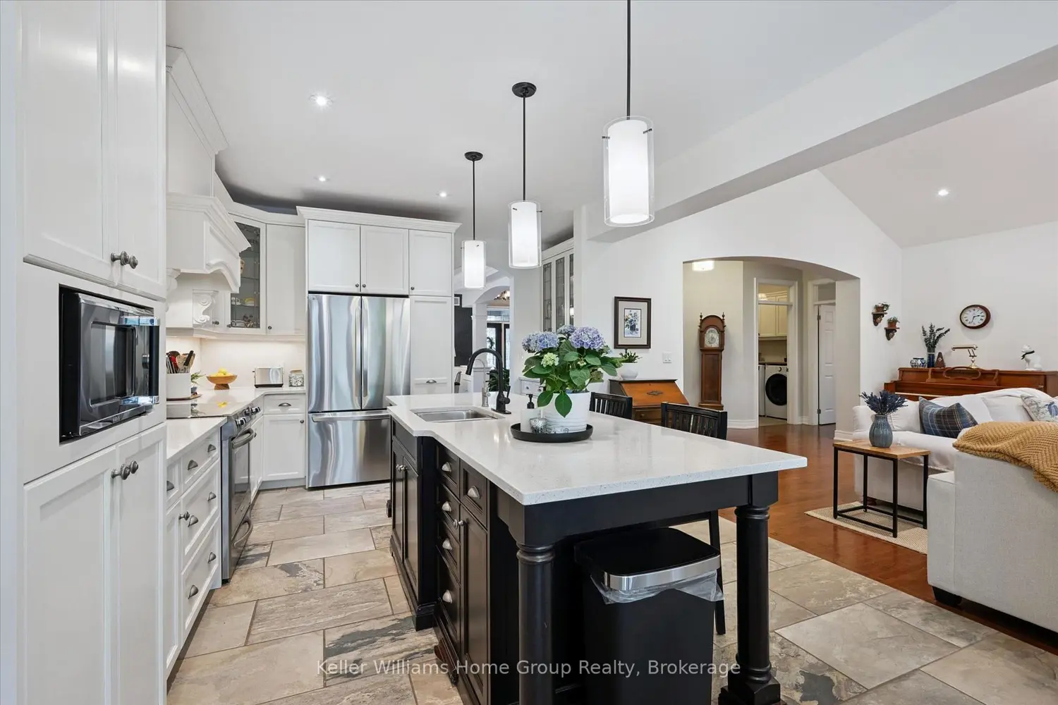 75 Woodside Road photo 5