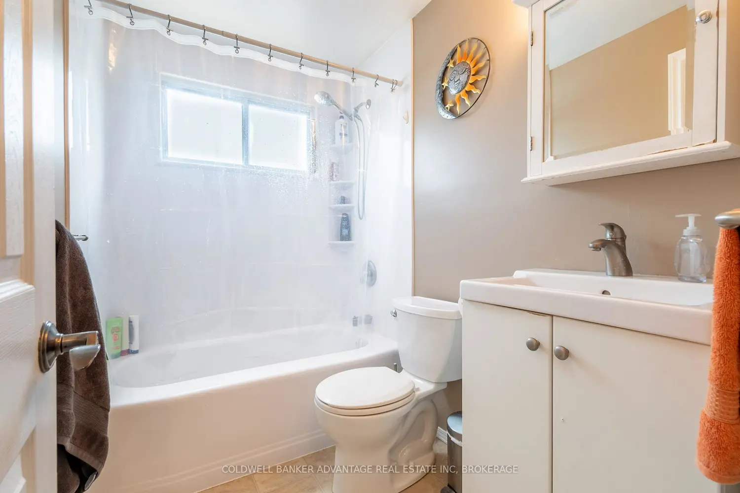 Additional image 11 of 141 Linwell Road