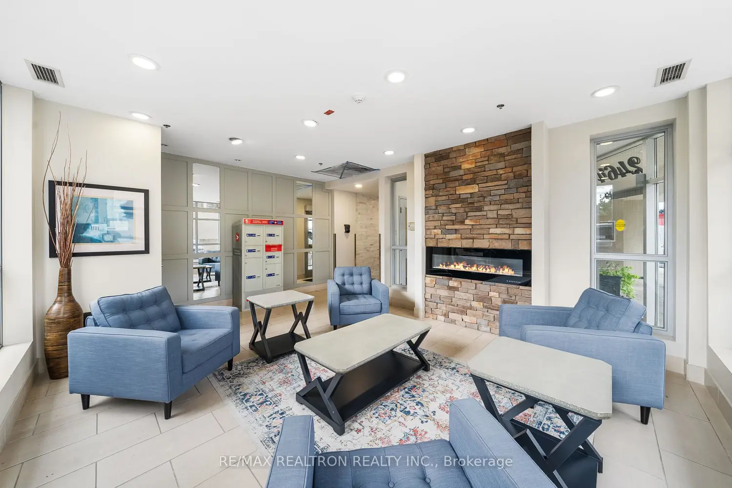 Additional image 12 of 2464 Weston Road 405