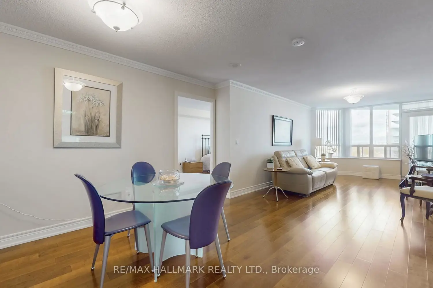 Additional image 8 of 89 Skymark Drive 1610
