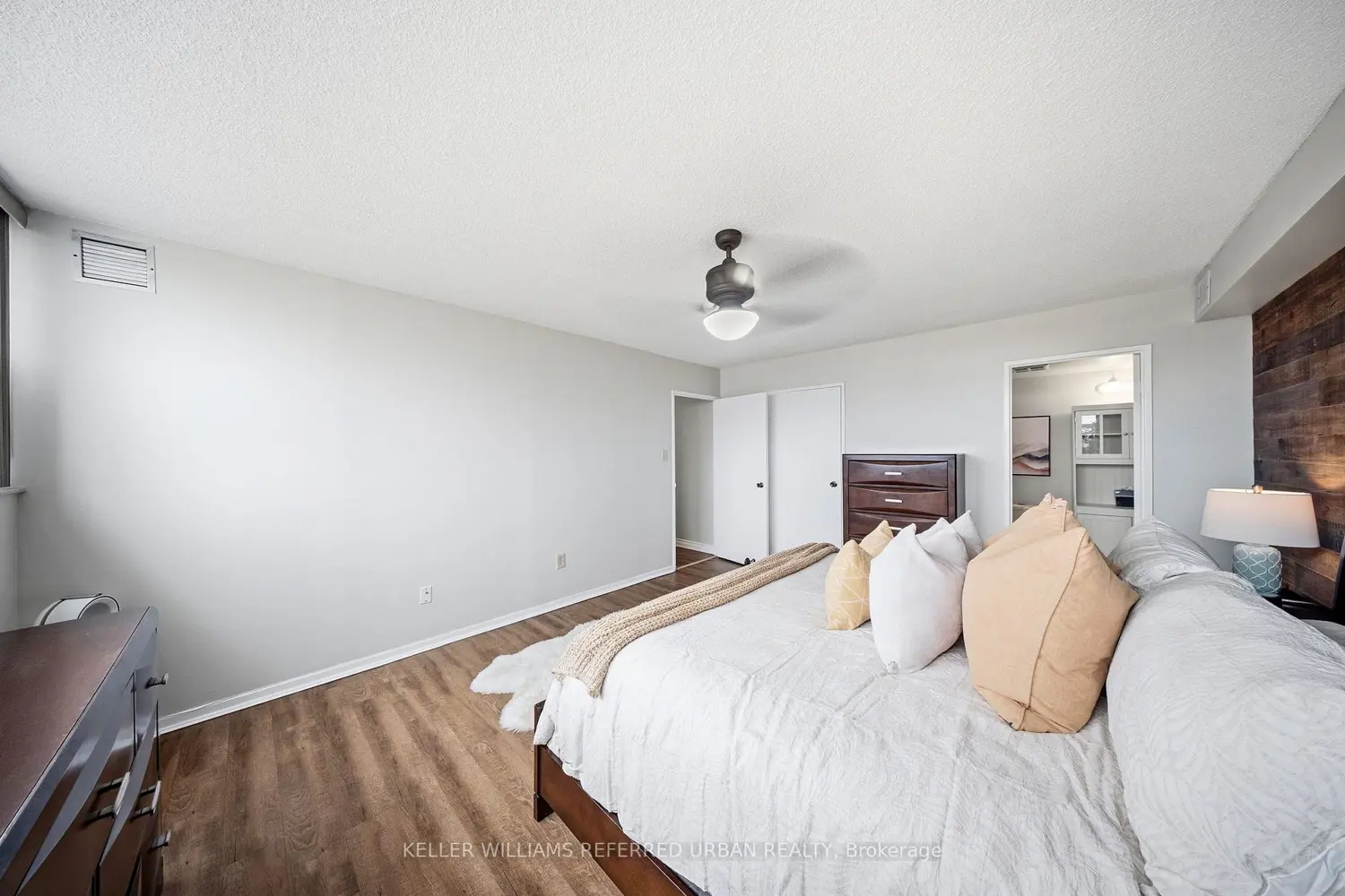 Additional image 8 of 2130 Weston Road 1401
