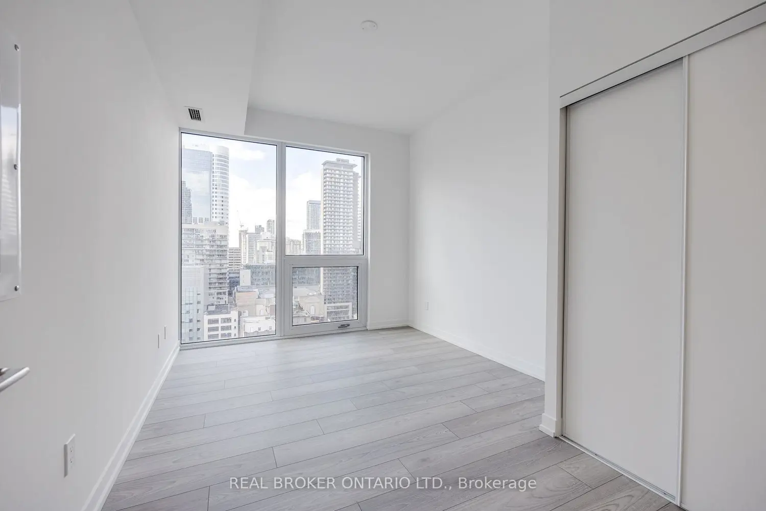 Additional image 15 of 82 Dalhousie Street 2006