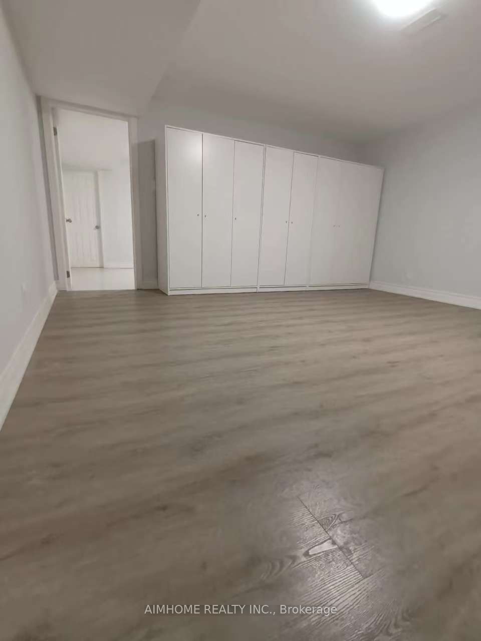 Additional image 3 of Basement-2304 Keele Street, Toronto, ON, M6M 3Z8