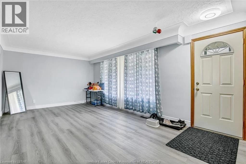 Additional image 5 of 10 Countess , Leamington, ON, N8H2H3