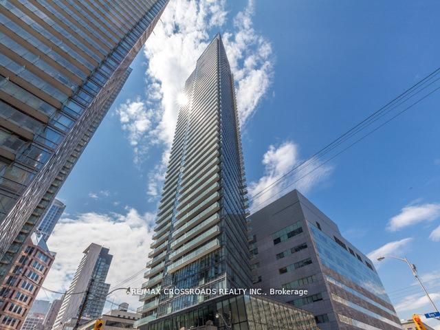 1908-832 Bay Street, Toronto, ON, M5S 1Z6