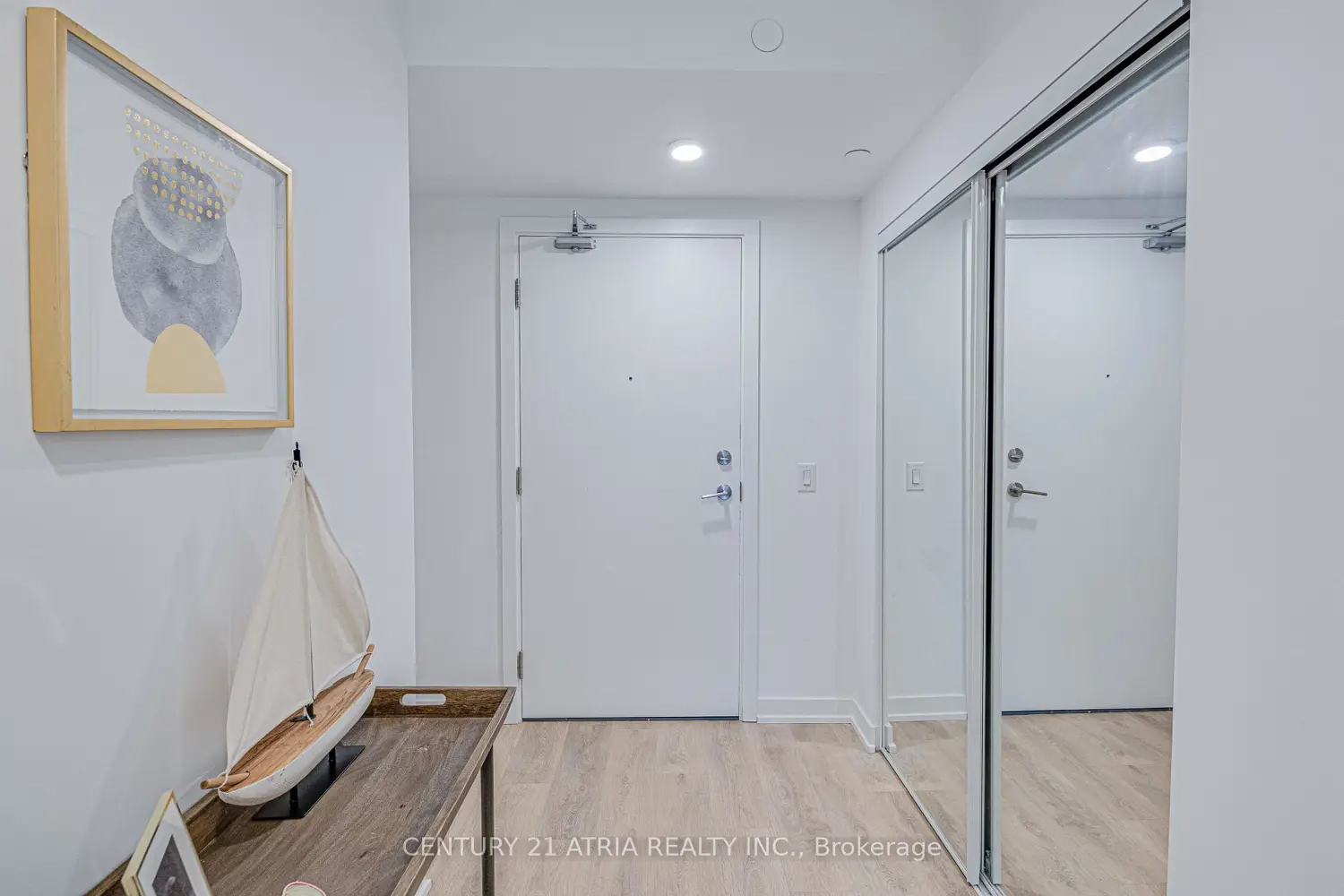 1100 Sheppard Avenue 217