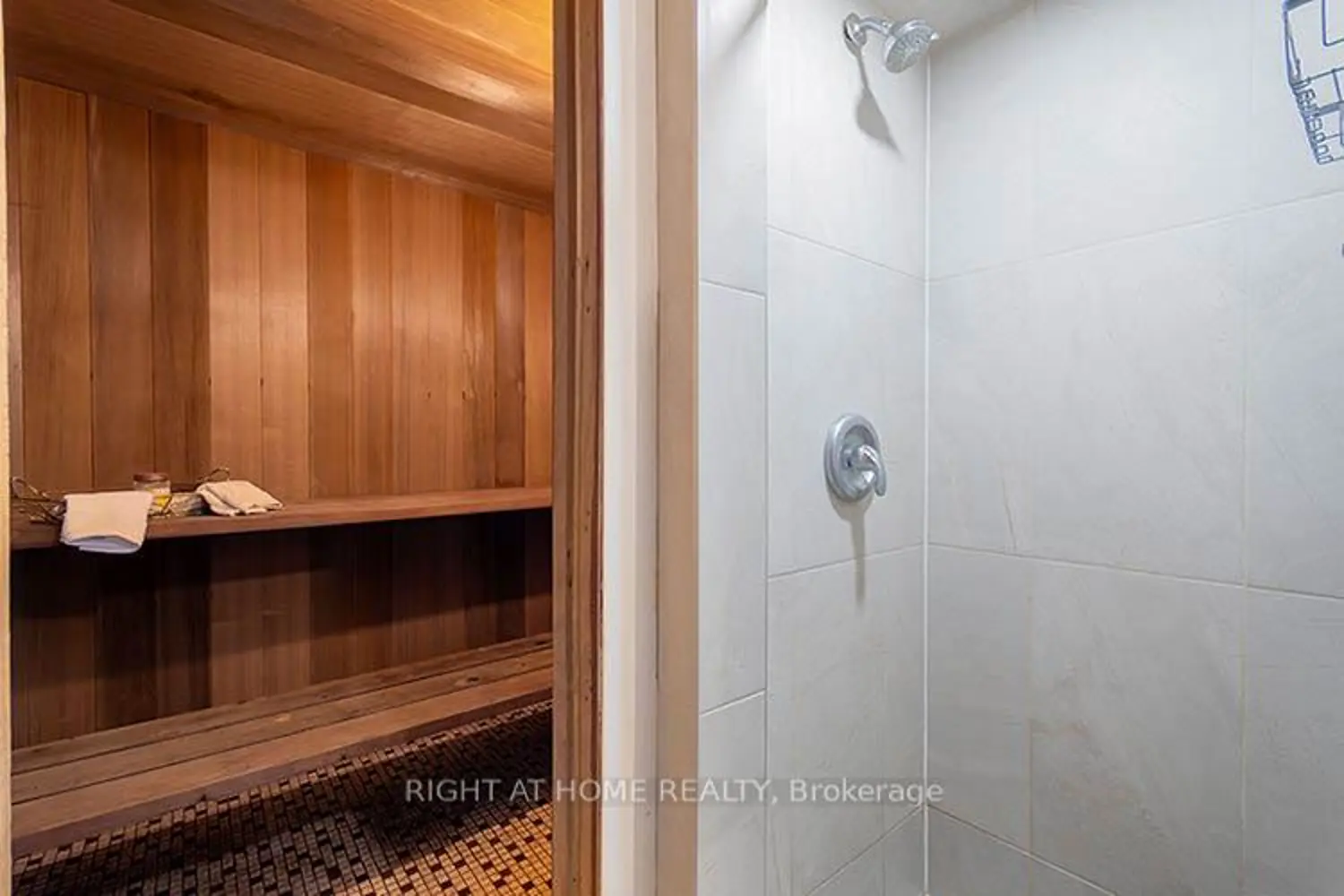 Additional image 16 of 304 Roywood Crescent