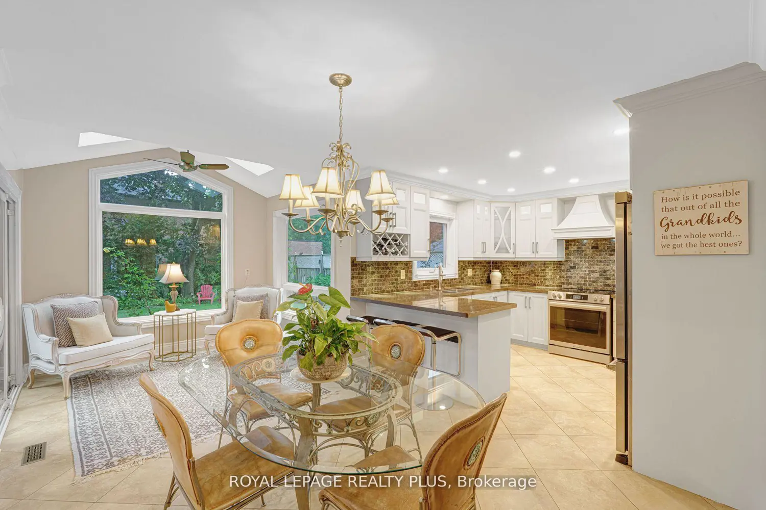 Additional image 3 of 1760 Featherston Court