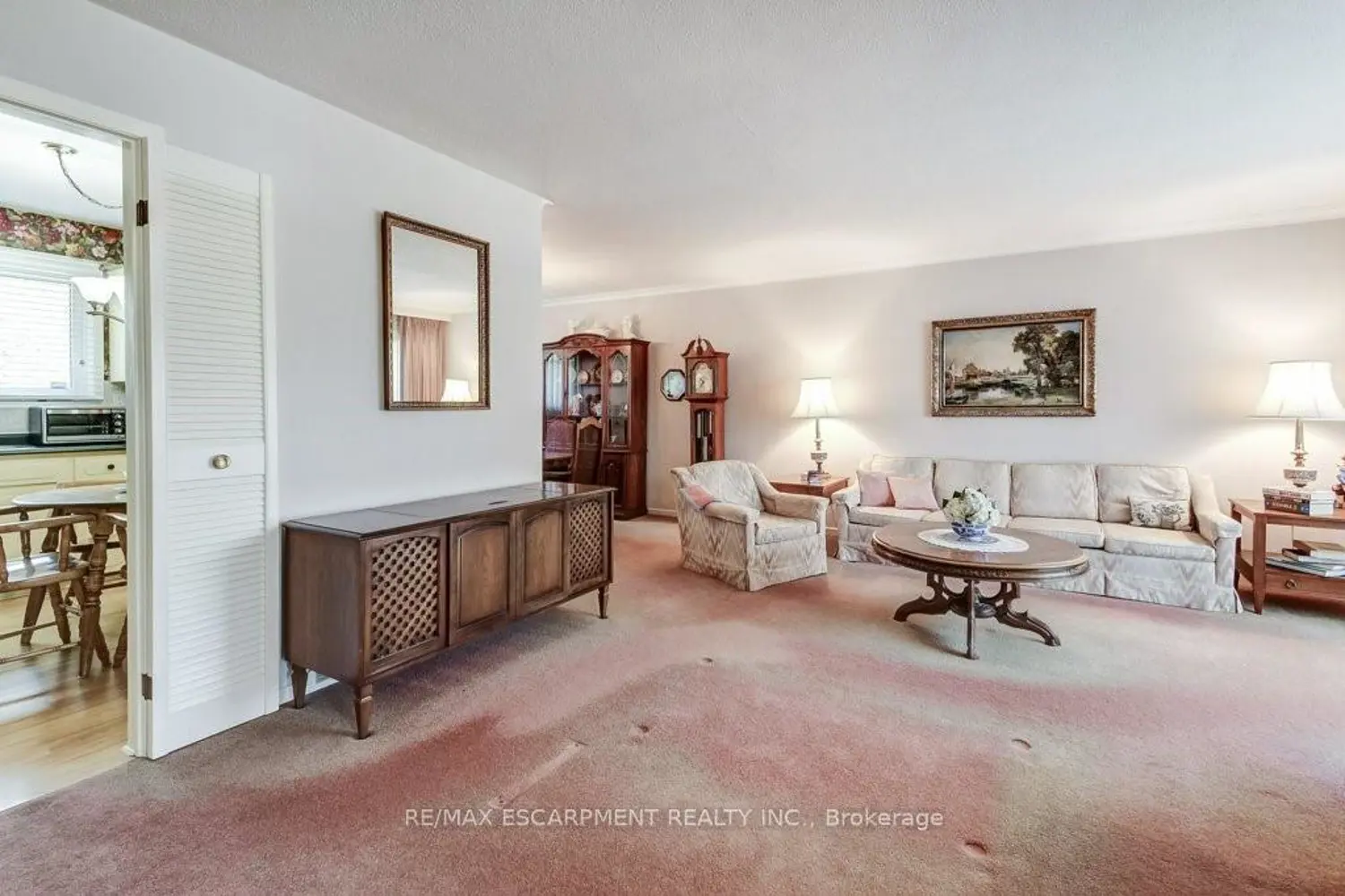 Additional image 4 of 4356 Dublin Crescent