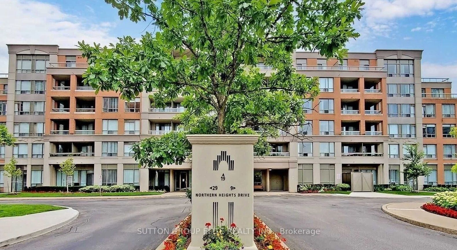 Additional image 2 of 514-19 Northern Heights Drive, Richmond Hill, ON, L4B 4M4