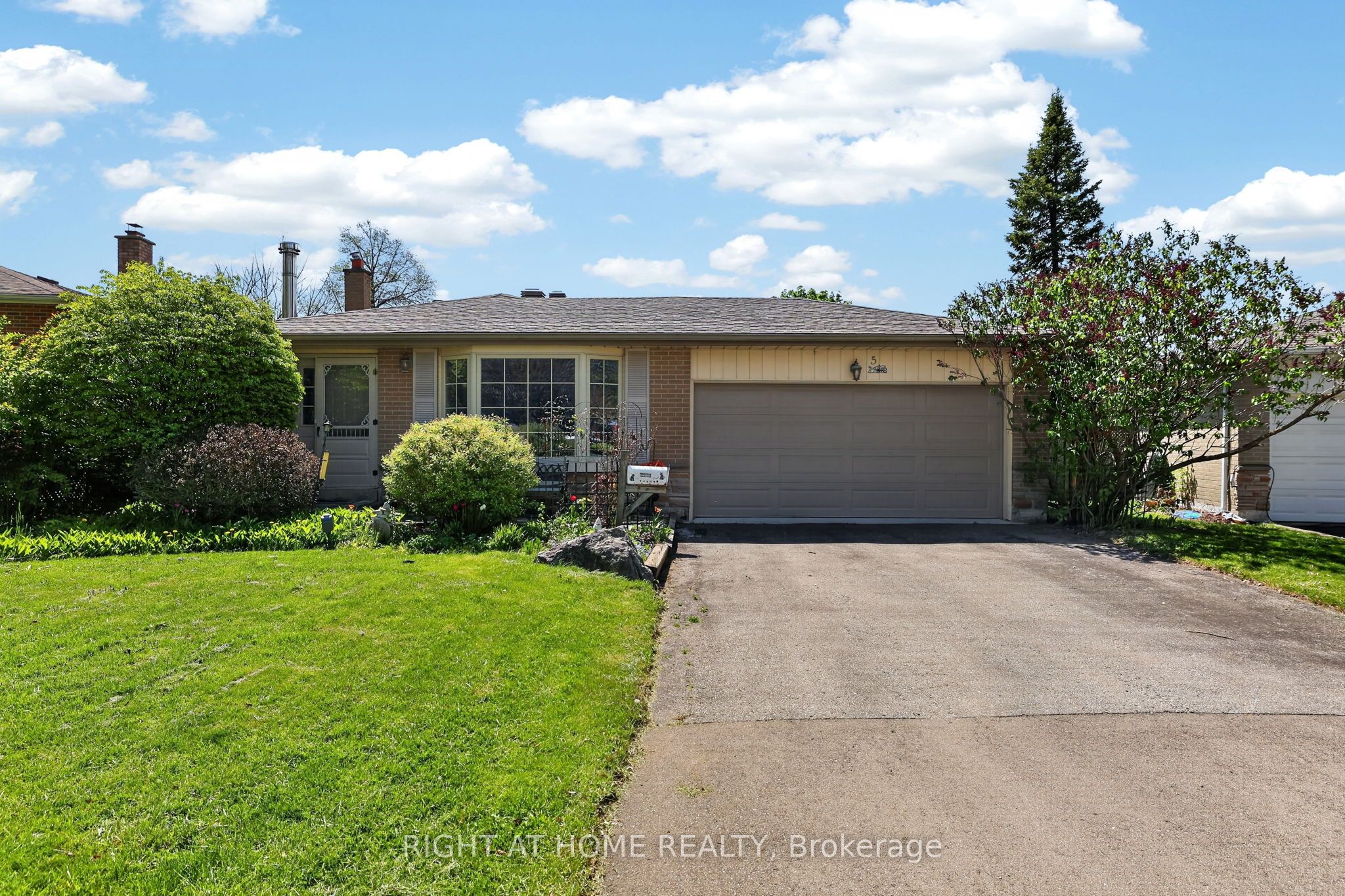 Additional image 3 of 5 Fleance Drive, Markham, ON, L3T 3J8