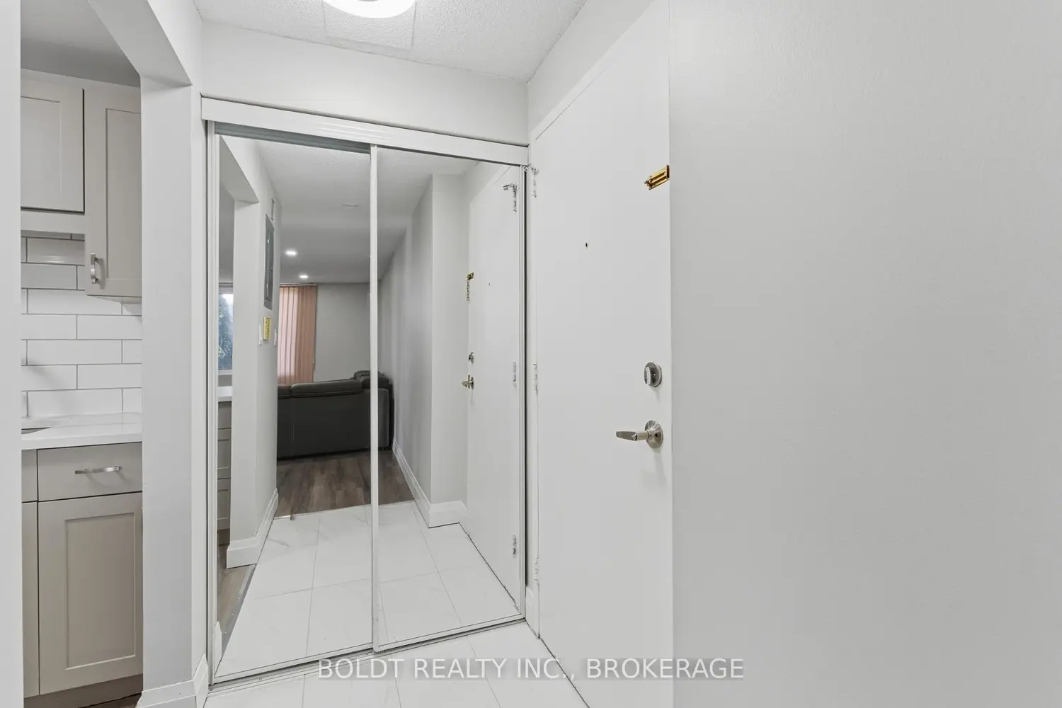 Additional image 3 of 264 Grantham Avenue 107