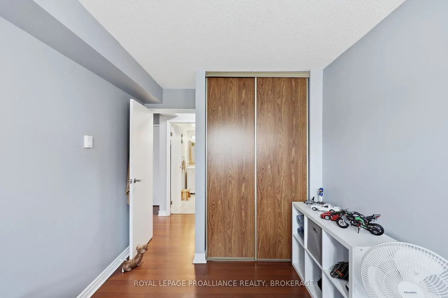 Additional image 14 of 580 Armstrong Road 201