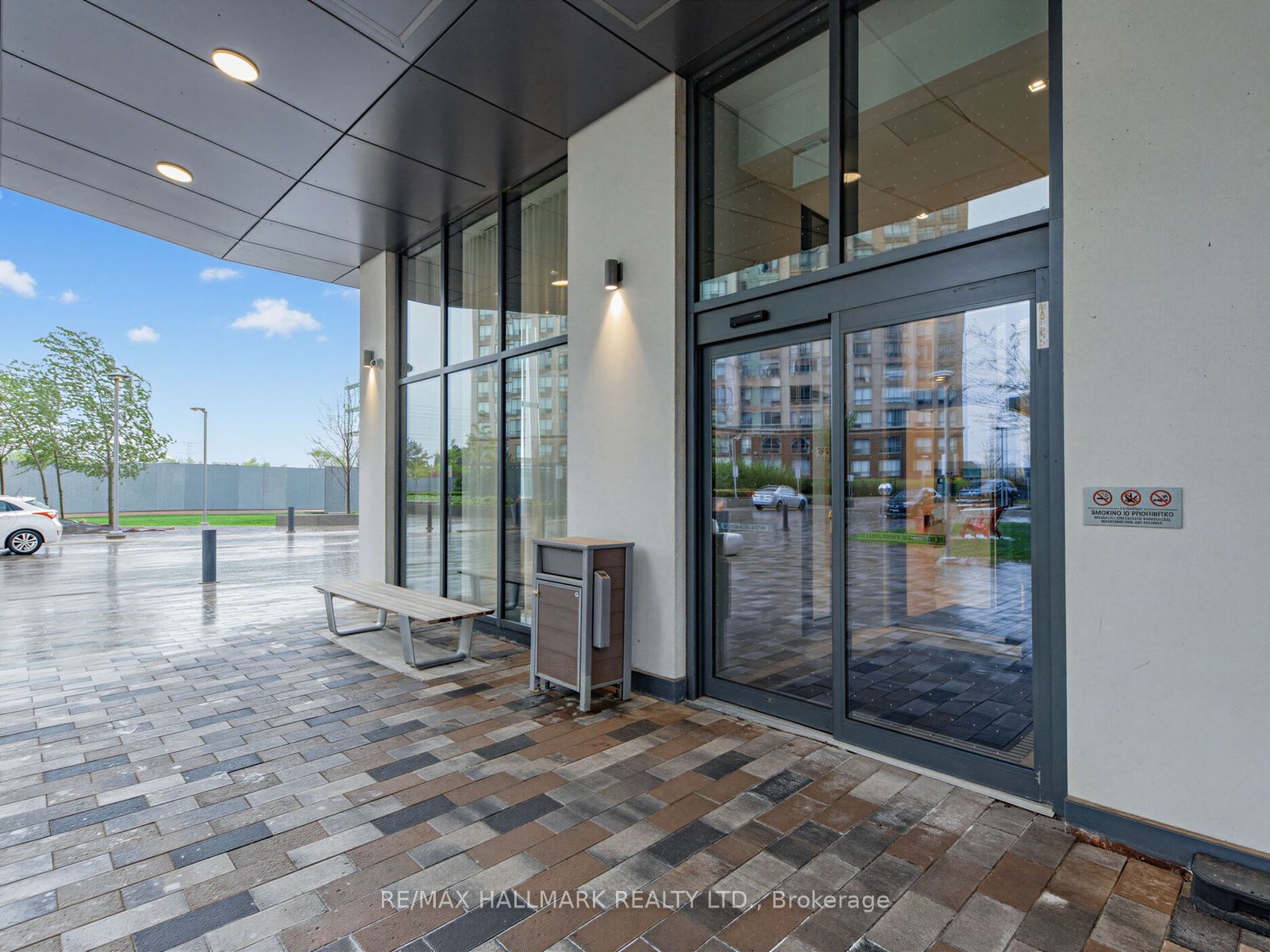 Additional image 2 of 2304-30 Samuel Wood Way, Toronto, ON, M9B 0C9