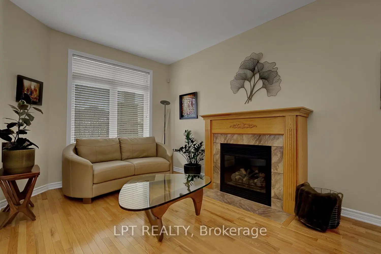 346 Jackson Stitt Circle photo 2