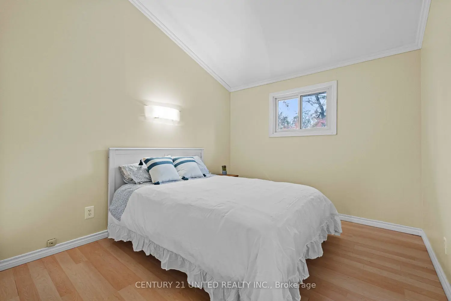 Additional image 7 of 25 Sugarbush Boulevard