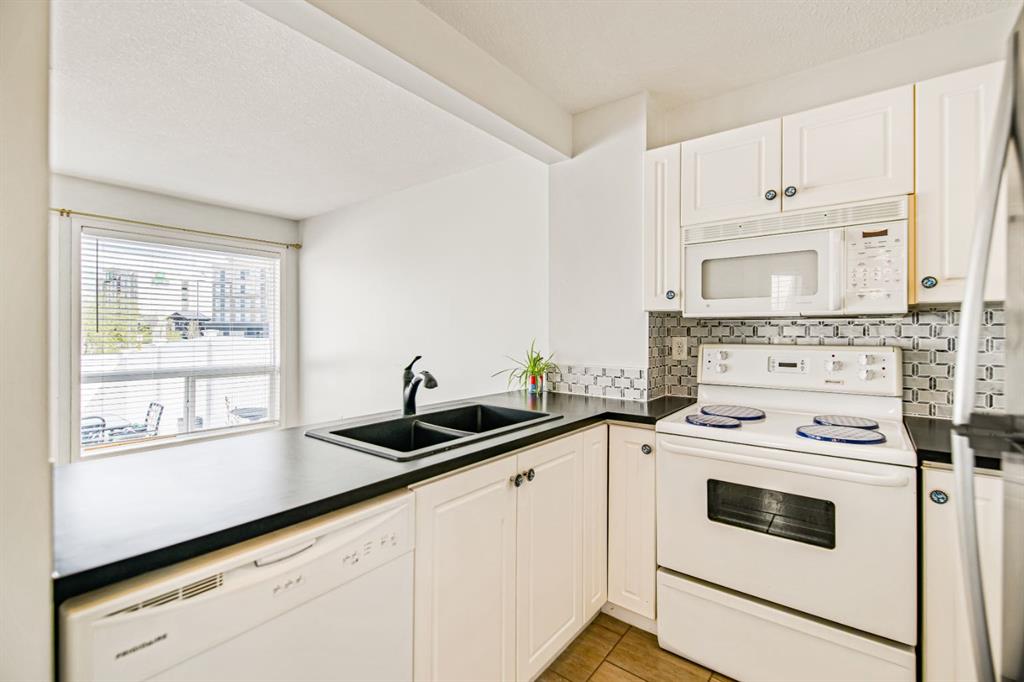 Additional image 6 of 17-6300 Orr Drive, Red Deer, AB, T4P3T6